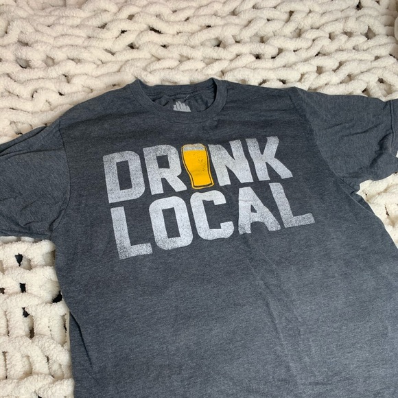 Drink Local Gray T Shirt Size Medium - Picture 2 of 4